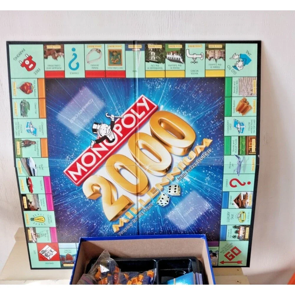Monopoly 2000 Millennium Edition Board Game Parker Brothers 12+